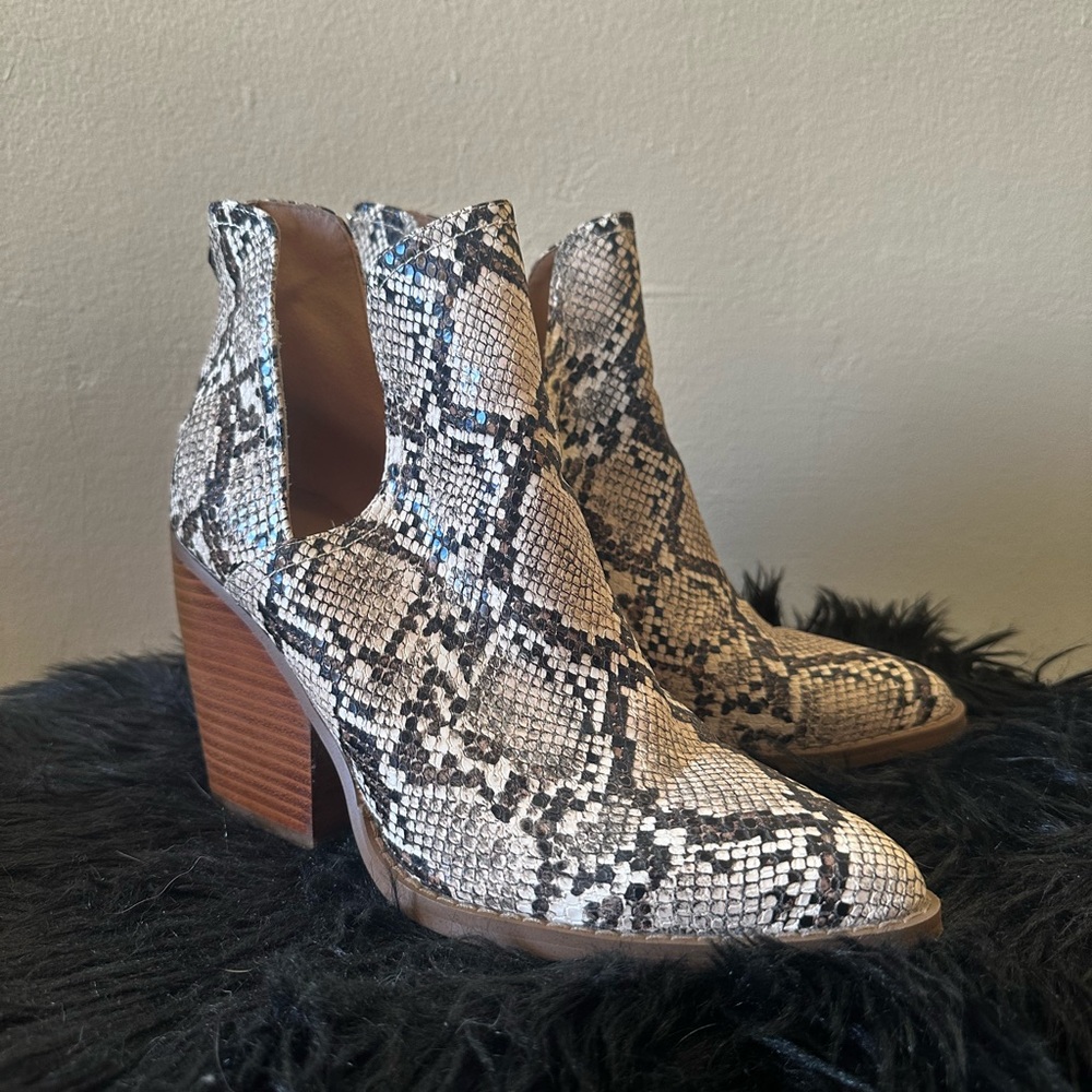 Vince Black and White Snakeskin Ankle Booties